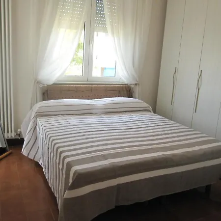 Due Stelle Апартаменти *